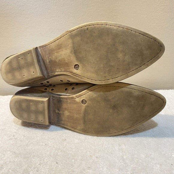 Diba True Good Sign Size 9.5 Luggage Leather Bootie Ankle Studded Tan/Beige - Picture 6 of 7